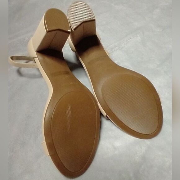 Dream Pairs Chunky Heel Shoes NWOT - Picture 2 of 5